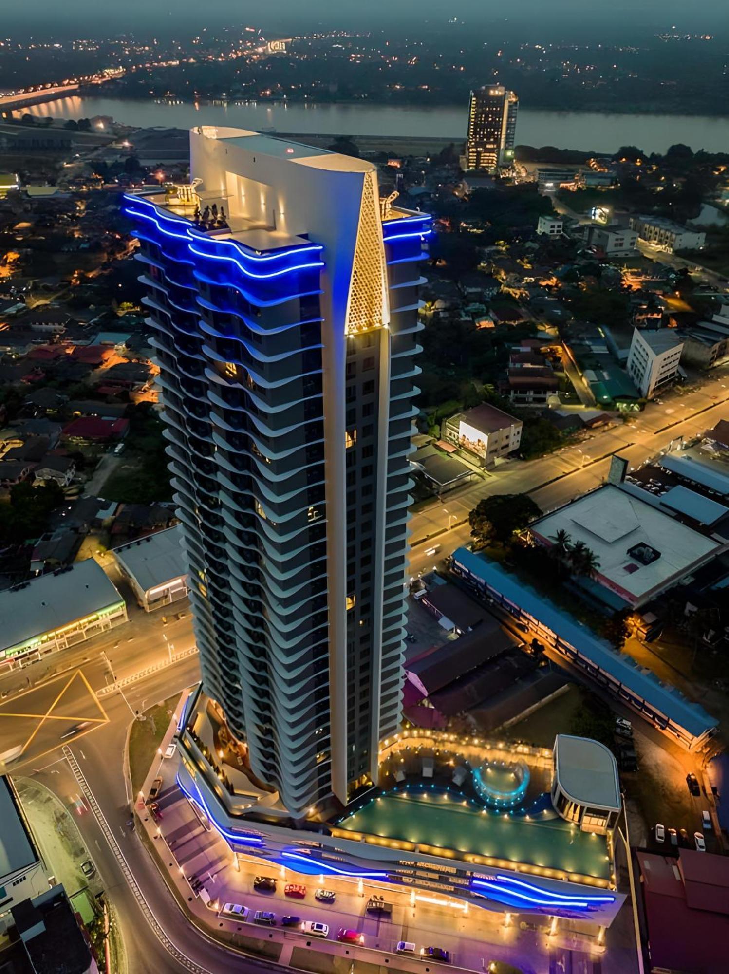 2Br Premium Suites Troika Kota Bharu By Aghome Екстер'єр фото