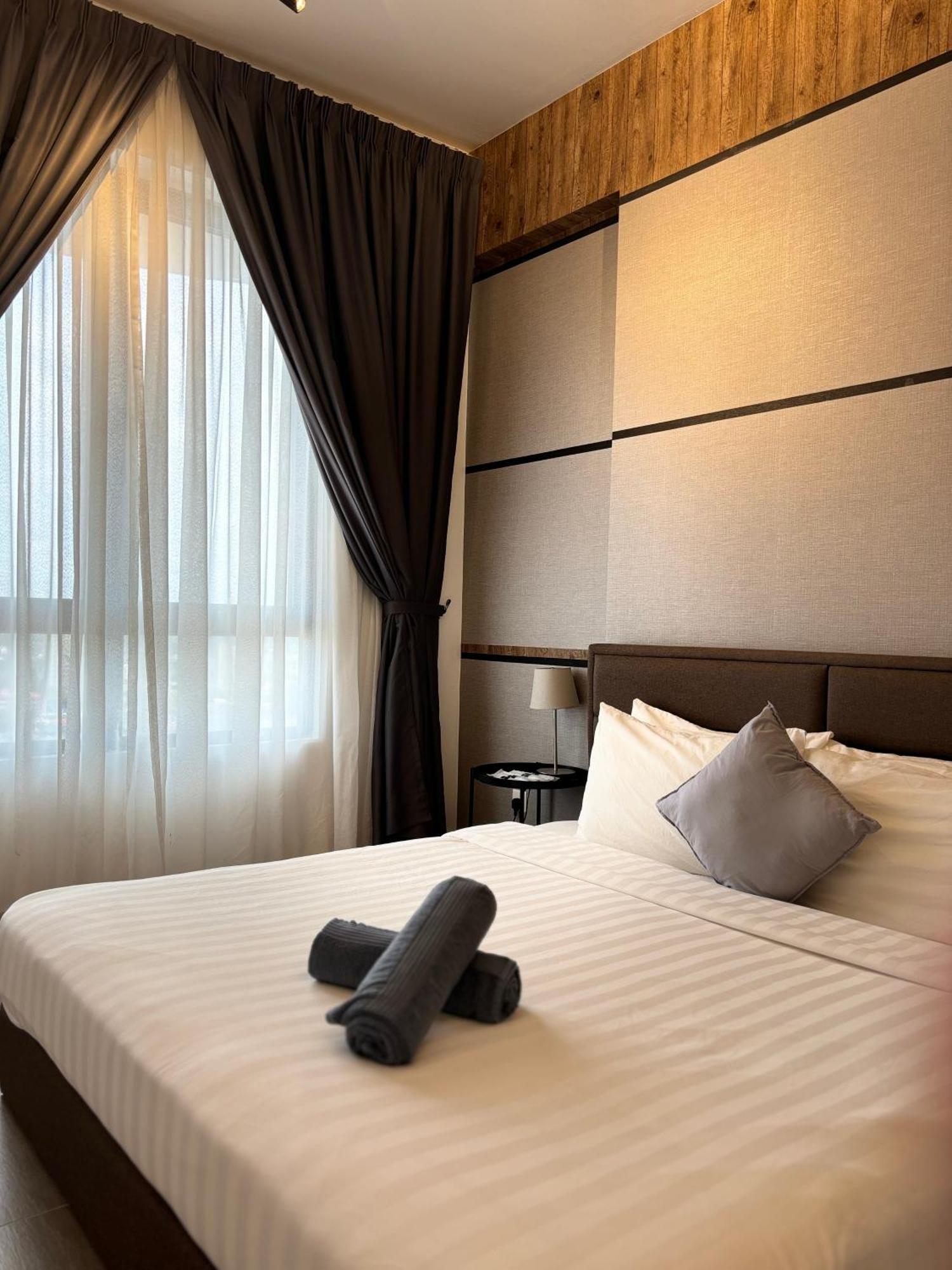 2Br Premium Suites Troika Kota Bharu By Aghome Екстер'єр фото