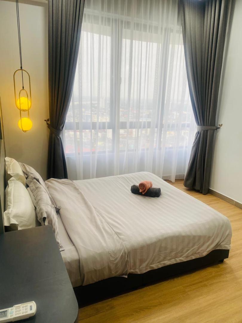 2Br Premium Suites Troika Kota Bharu By Aghome Екстер'єр фото